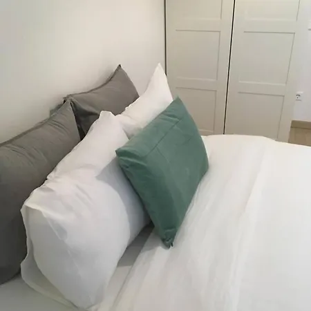 Appartement Trendy Modern 3 Beds In Convenient Location